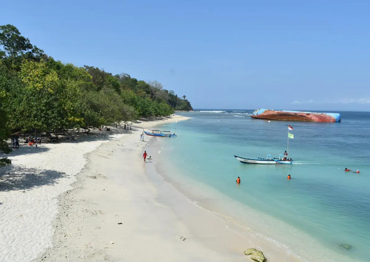 Pantai Pangandaran Objek Wisata Jawab Barat