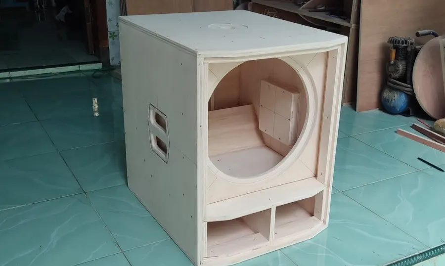 contoh box speaker bass buatan sendiri